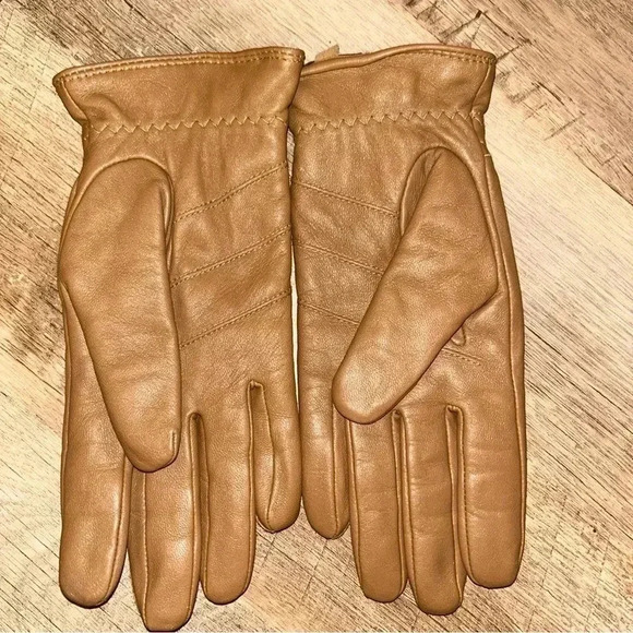 Wilsons Leather Classic Brown Gloves - Picture 2 of 3